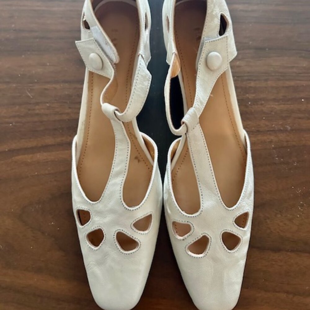 CHIKO Dulce Pointy Toe Block Heels T-Strap Shoes  szwarcn12012